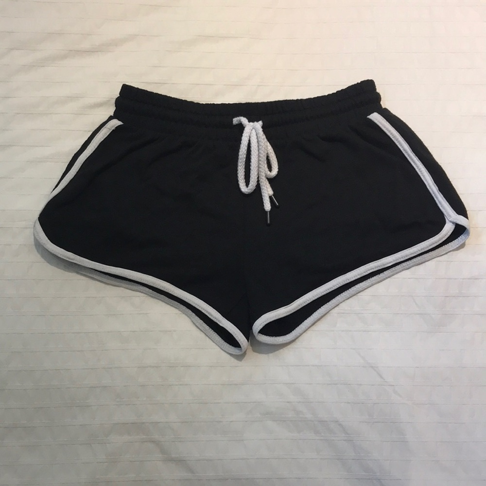 Garage Black Short XSmall